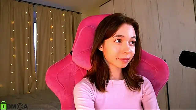 LittleOriana online show from 14, 3, 2025