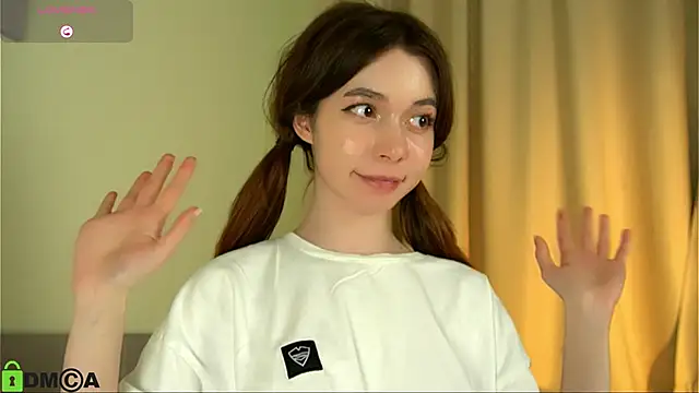 LittleOriana online show from 13, 2, 2025