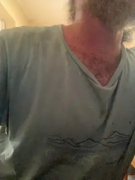 poesnuus999 online show from 25, 12, 2024