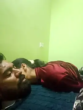 insta hotpair online show from 28, 1, 2025