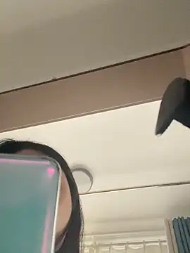 Caicai-a online show from 30, 11, 2025