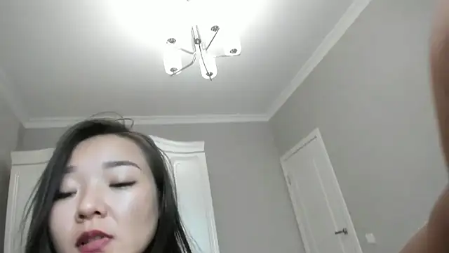 zimgil online show from 13, 4, 2026