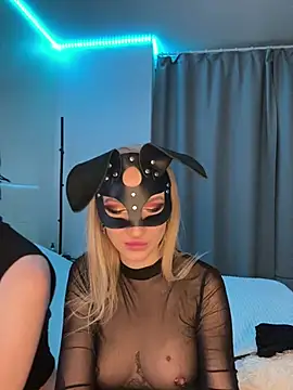 SOFYandMIKE online show from 15, 4, 2026