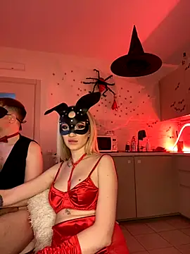 SOFYandMIKE online show from 28, 10, 2025