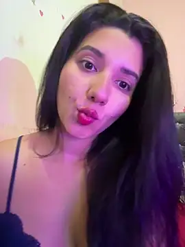 Snapshot of emmariders2 chatting on 14, 10, 2025 emmariders2 online show from 14, 10, 2025