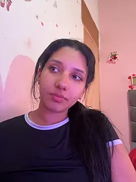 Snapshot of emmariders2 chatting on 10, 11, 2025 emmariders2 online show from 10, 11, 2025