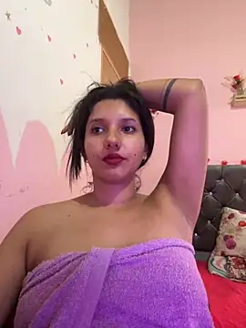 Snapshot of emmariders2 chatting on 29, 9, 2025 emmariders2 online show from 29, 9, 2025