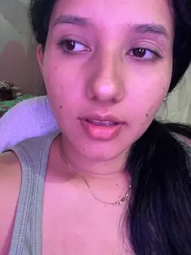 Snapshot of emmariders2 chatting on 22, 11, 2025 emmariders2 online show from 22, 11, 2025