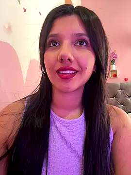 Snapshot of emmariders2 chatting on 28, 9, 2025 emmariders2 online show from 28, 9, 2025