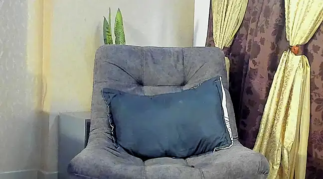 benjamincol online show from 28, 2, 2025