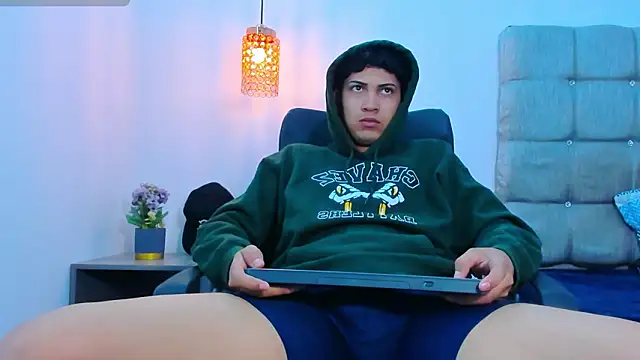 Br4ndxpimm online show from 24, 2, 2026