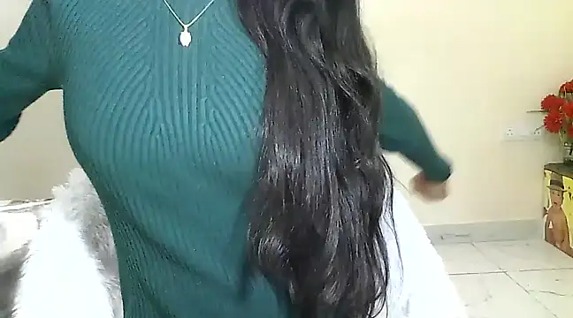 Naughty Nayra online show from 9, 1, 2025