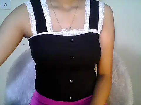 Naughty Nayra online show from 26, 9, 2025