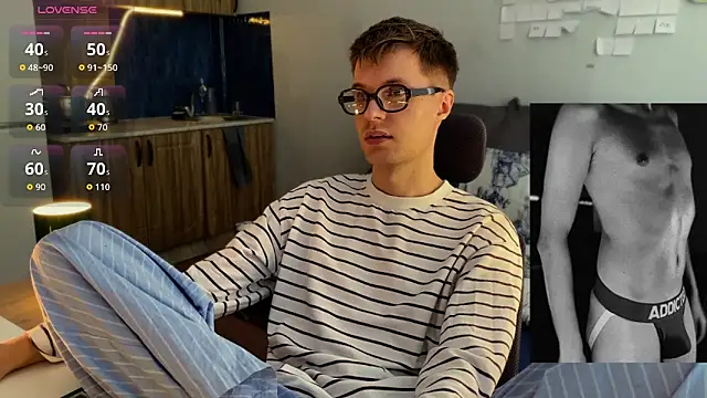 Leonnextdoor online show from 26, 2, 2026