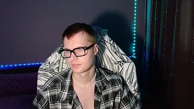 Snapshot of Leonnextdoor chatting on 15, 1, 2025 Leonnextdoor online show from 15, 1, 2025