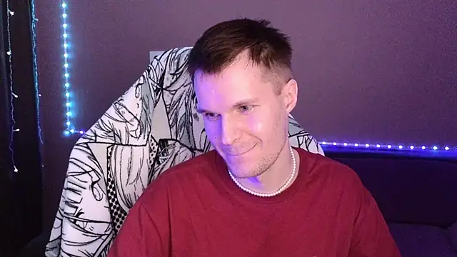 Snapshot of Leonnextdoor chatting on 28, 12, 2024 Leonnextdoor online show from 28, 12, 2024