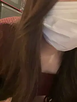 mina 0207 online show from 10, 4, 2026