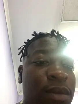 Redfucks333 online show from 2, 12, 2025