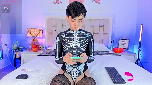 Maxi little online show from 14, 10, 2025