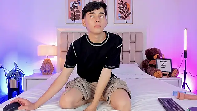 Maxi little online show from 26, 9, 2025