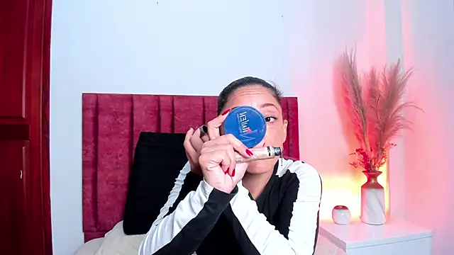 EloiseQuinn online show from 20, 10, 2025