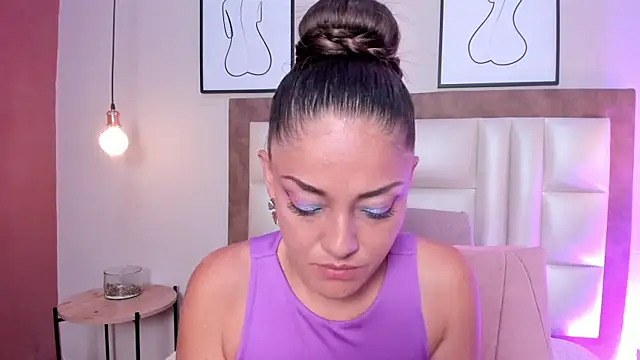 EloiseQuinn online show from 20, 12, 2025