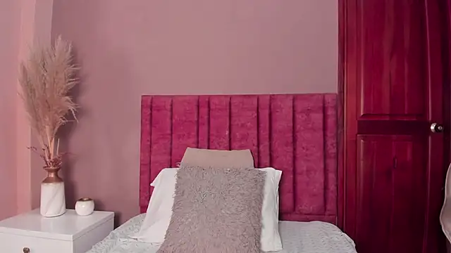 EloiseQuinn online show from 14, 1, 2026