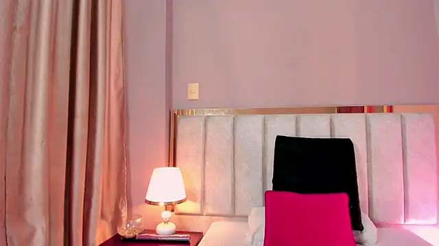 EloiseQuinn online show from 19, 12, 2025