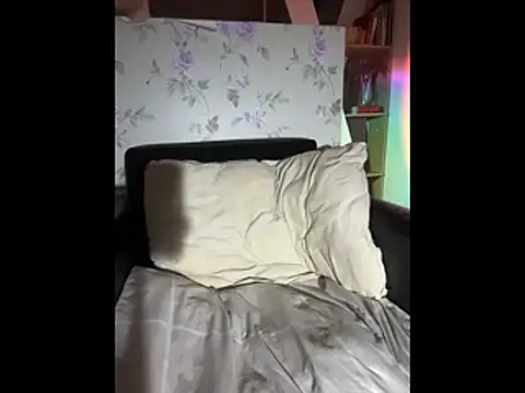 Ninabrunette18 online show from 6, 3, 2026