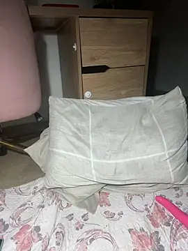 Ninabrunette18 online show from 10, 3, 2025