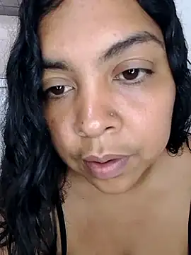 Brendabluee online show from 25, 2, 2025