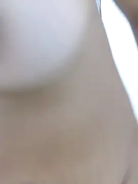 Brendabluee online show from 21, 1, 2025