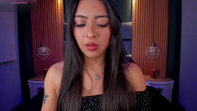 Camila dupont online show from 4, 10, 2025