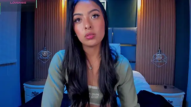 Camila dupont online show from 12, 9, 2025