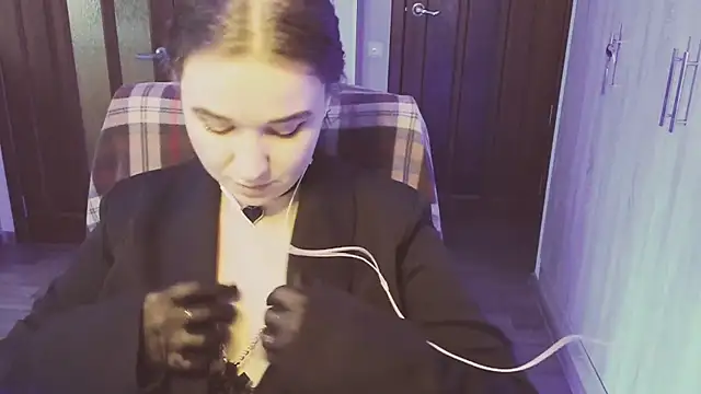 nerdymuse online show from 1, 2, 2025