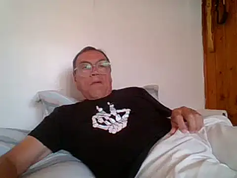 santiagon2015 online show from 18, 1, 2025