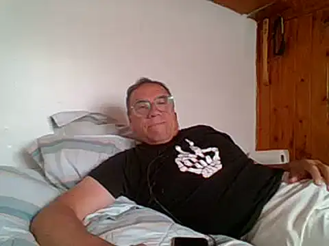 santiagon2015 online show from 12, 1, 2025