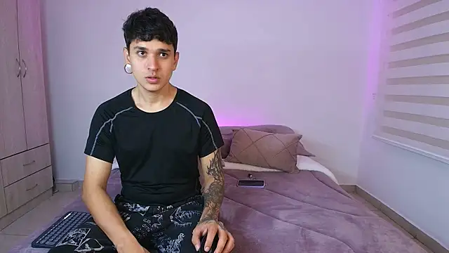 Sky Intimate online show from 16, 9, 2025