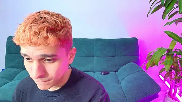 Sky Intimate online show from 24, 1, 2025