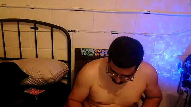 Snapshot of k1oudE chatting on 14, 7, 2026 k1oudE online show from 14, 7, 2026