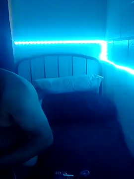 k1oudE online show from 2, 4, 2026