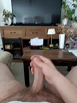 Snapshot of shineky chatting on 4, 3, 2026 shineky online show from 4, 3, 2026