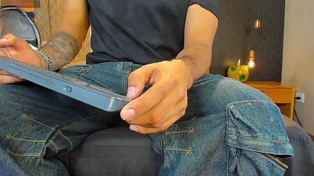 MarcoVitto online show from 17, 2, 2026