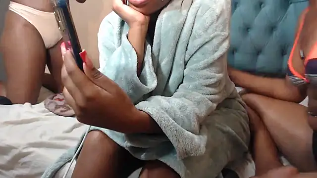 Snapshot of NiceCandyxx chatting on 21, 3, 2025 NiceCandyxx online show from 21, 3, 2025