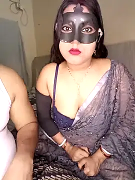 Hot muskaan online show from 27, 3, 2026