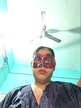 Hot purva online show from 17, 11, 2025