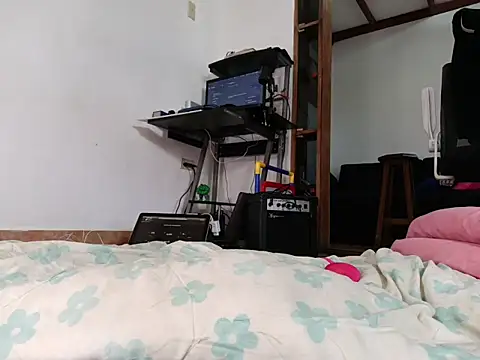 Snapshot of Rocket1978 chatting on 12, 2, 2026 Rocket1978 online show from 12, 2, 2026