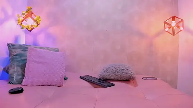 Snapshot of Angel_Khouri chatting on 19, 3, 2025 Angel Khouri online show from 19, 3, 2025