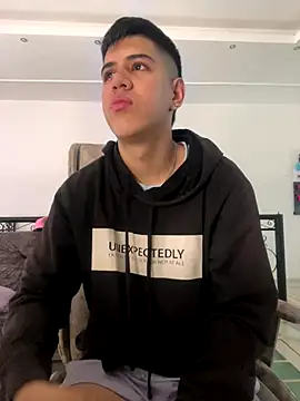 Snapshot of Angel_Khouri chatting on 21, 9, 2025 Angel Khouri online show from 21, 9, 2025