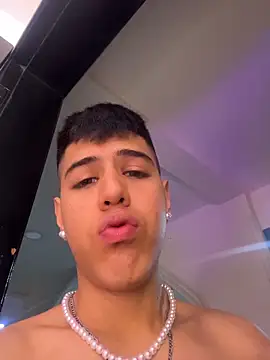 Snapshot of Angel_Khouri chatting on 9, 11, 2025 Angel Khouri online show from 9, 11, 2025